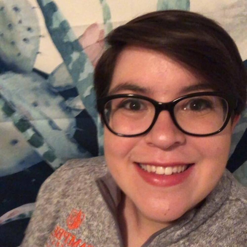 Meet your Posher, Becky